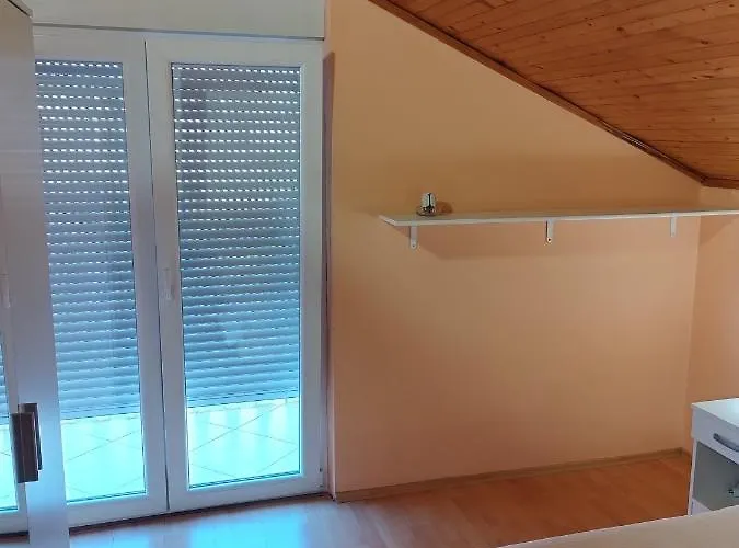 J.k-2 Appartement Zadar