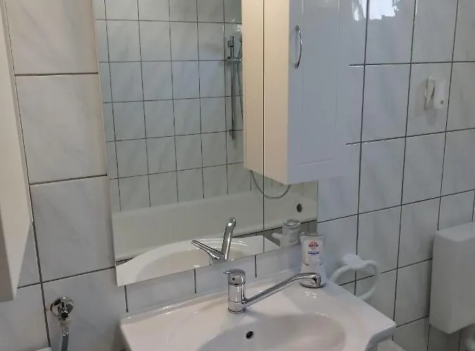 Appartement J.k-2 *